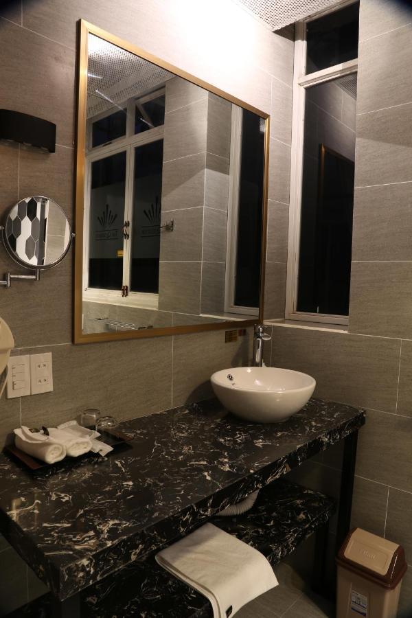 The Queendor Boutique Hotel Ho Či Minovo Město Exteriér fotografie